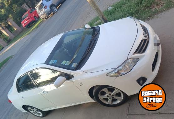 Autos - Toyota 2013 XEI 2013 Nafta 170000Km - En Venta