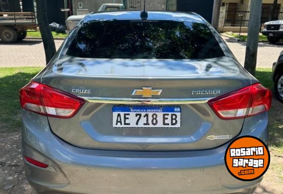 Autos - Chevrolet Cruze premier 2021 Nafta 64000Km - En Venta