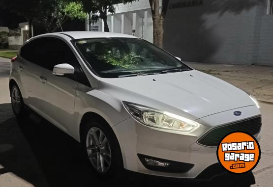 Autos - Ford Focus 2017 GNC 128Km - En Venta