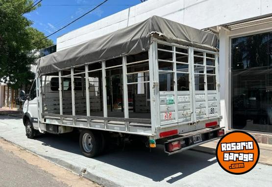 Camiones y Gras - DAILY 35C14 PASO 3750 CHASIS con CABINA ao 2015 SUPER CONFIABLE! Financia Bco. Santander. Acrcate a ORIO HNOS, SAN GENARO, concesionario oficial DFM, JMC, ISUZU, KAMA Camiones - En Venta