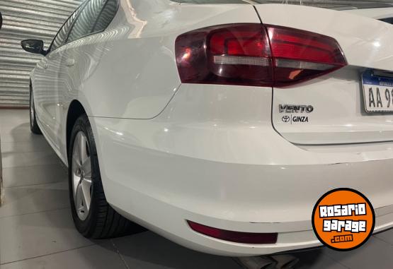 Autos - Volkswagen Vento 2017 Nafta 78000Km - En Venta