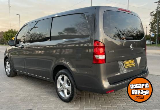 Utilitarios - Mercedes Benz VITO MIXTO PLUS 2018 Diesel 5800Km - En Venta