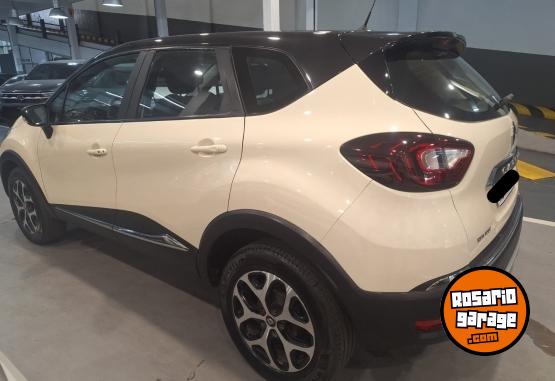 Autos - Renault CAPTUR 1.6 INTENSE 2019 Nafta 120000Km - En Venta