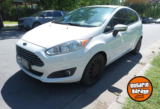 Autos - Ford FIESTA TITANIUM 2014 Nafta 80000Km - En Venta