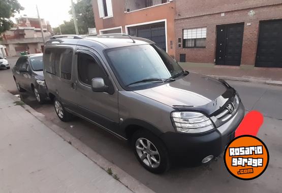 Utilitarios - Peugeot Partner patagonica hdi 2021 Diesel 51000Km - En Venta