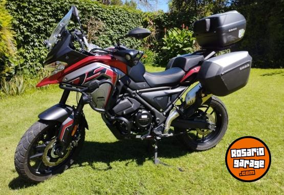 Motos - Voge DS 650 CC 2023 Nafta 10500Km - En Venta