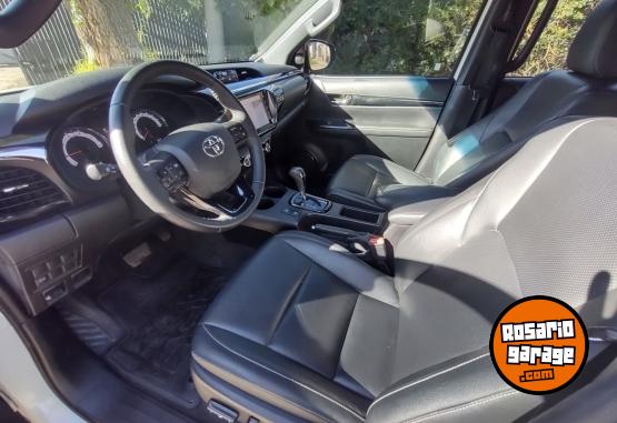 Camionetas - Toyota HILUX SRX 4X4 AT 2020 Diesel 80000Km - En Venta