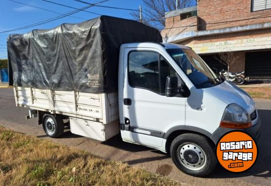 Utilitarios - Renault Master 2.5 2012 Diesel 220000Km - En Venta