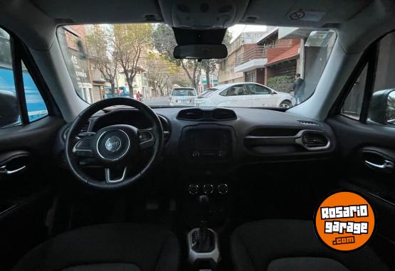 Camionetas - Jeep Renegade 2017 Nafta 127000Km - En Venta