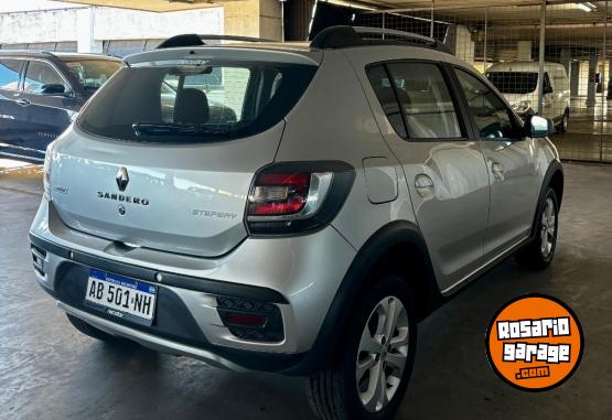 Autos - Renault Sandero Stepway Dinamique 2017 Nafta 69000Km - En Venta