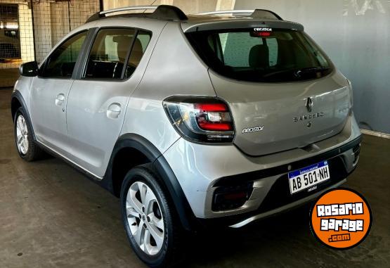 Autos - Renault Sandero Stepway Dinamique 2017 Nafta 69000Km - En Venta