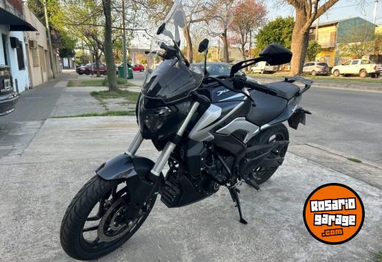 Motos - Bajaj 250 2023 Nafta 4100Km - En Venta