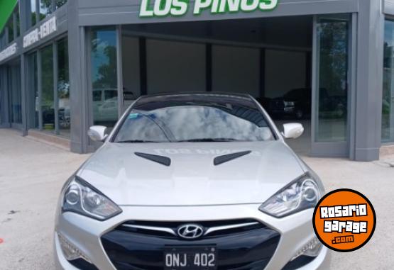 Autos - Hyundai Coupe genesis 2014 Nafta 61220Km - En Venta