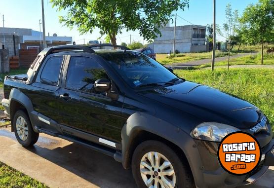 Camionetas - Fiat Strada Adventure Locker 2013 Nafta 126000Km - En Venta