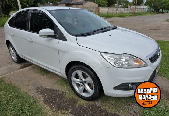 Autos - Ford Focus trend plus 2013 Nafta 194000Km - En Venta