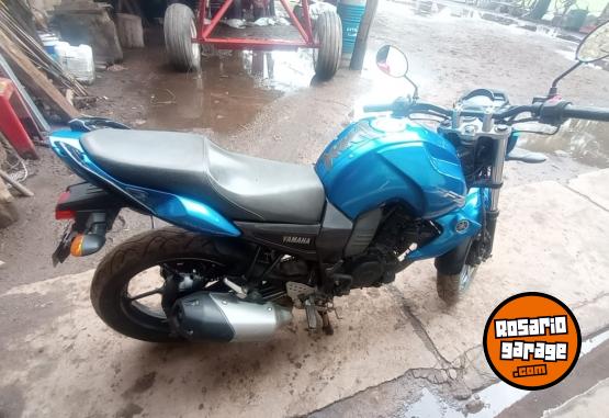 Motos - Yamaha FZ 2013 Nafta 38000Km - En Venta