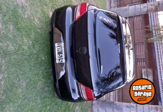 Autos - Volkswagen Gol trend 2010 Nafta 196000Km - En Venta