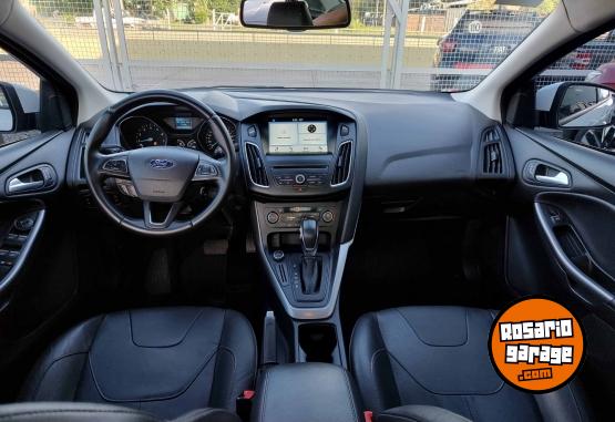 Autos - Ford Focus 4P 2.0L N SE AT 2019 Nafta 75000Km - En Venta