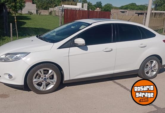 Autos - Ford Ford focus SE PLUS 2014 GNC 135000Km - En Venta