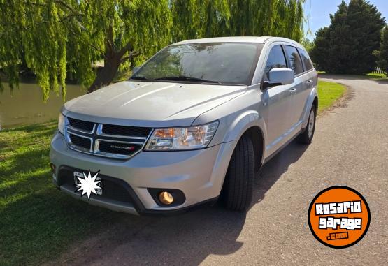 Camionetas - Dodge JOURNEY 2012 Nafta 125000Km - En Venta