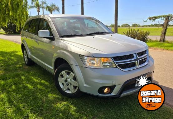 Camionetas - Dodge JOURNEY 2012 Nafta 125000Km - En Venta