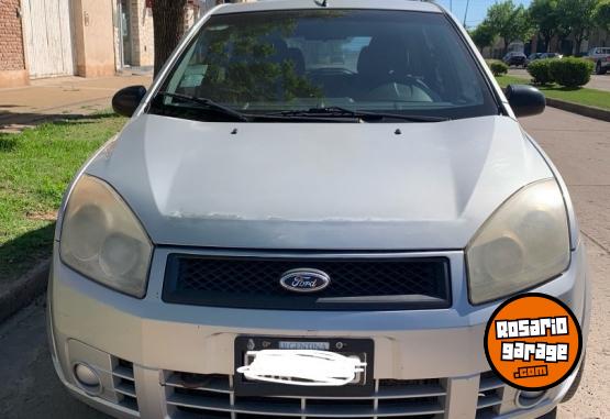 Autos - Ford Fiesta ambiente plus 1.6 2007 Nafta 212000Km - En Venta