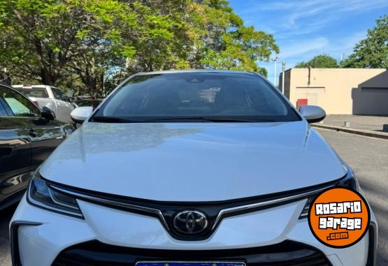 Autos - Toyota Corolla Seg 2022 Nafta 43700Km - En Venta