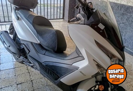 Motos - Kymco X-twon 2023 Nafta 3500Km - En Venta