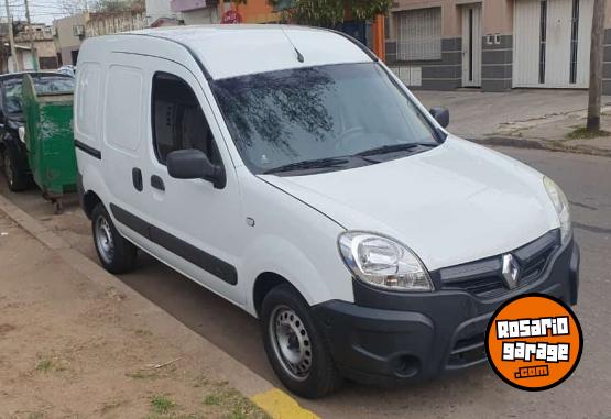 Utilitarios - Renault KANGOO 2014 Nafta 195000Km - En Venta