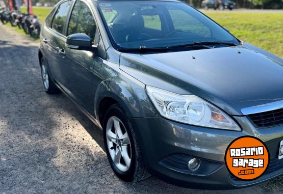 Autos - Ford focus 2.0 2011 GNC 220000Km - En Venta