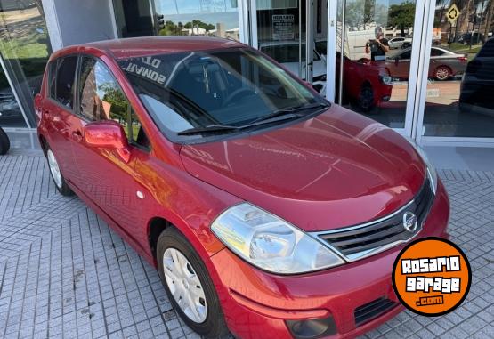 Autos - Nissan TIIDA VISIA 1.8 5P 2011 Nafta 180000Km - En Venta