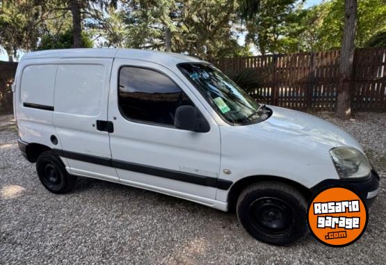 Utilitarios - Citroen Berlingo Furgn 1.6 HDI 2011 Diesel 190000Km - En Venta