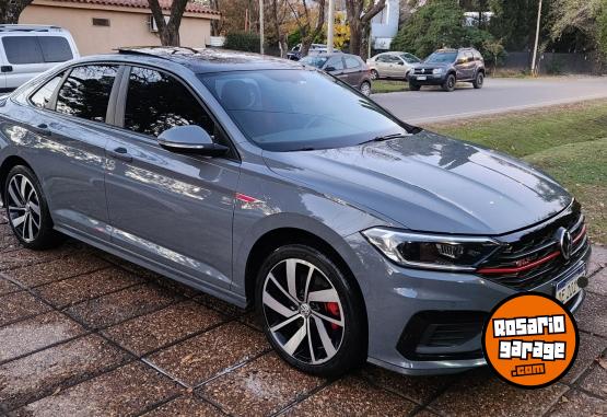 Autos - Volkswagen Vento Gli 2020 Nafta 105000Km - En Venta