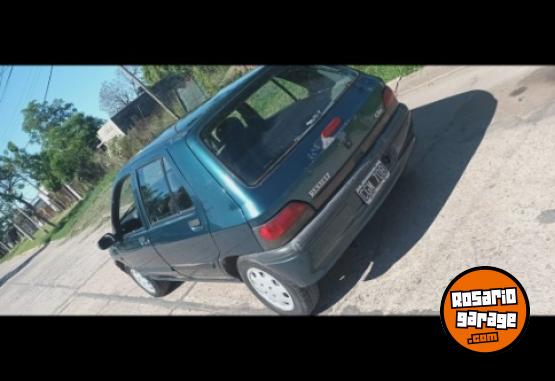 Autos - Renault Clio 1998 GNC 200000Km - En Venta