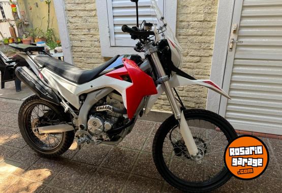 Motos - Guerrero GXR 300 2019 Nafta 10000Km - En Venta