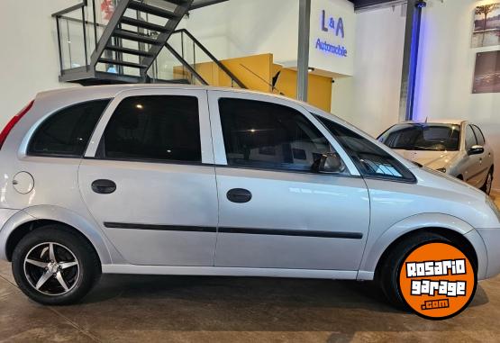 Autos - Chevrolet MERIVA GL PLUS 1.8N 2005 GNC 170000Km - En Venta