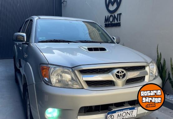 Camionetas - Toyota Hilux SRV 3.0 2006 Diesel 250000Km - En Venta