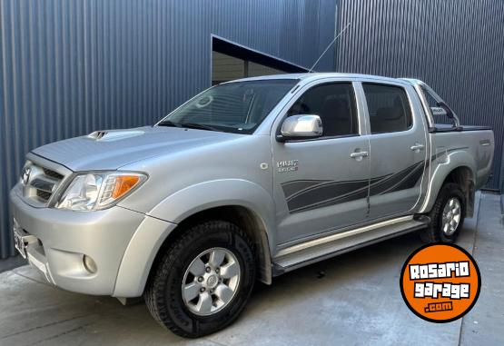 Camionetas - Toyota Hilux SRV 3.0 2006 Diesel 250000Km - En Venta