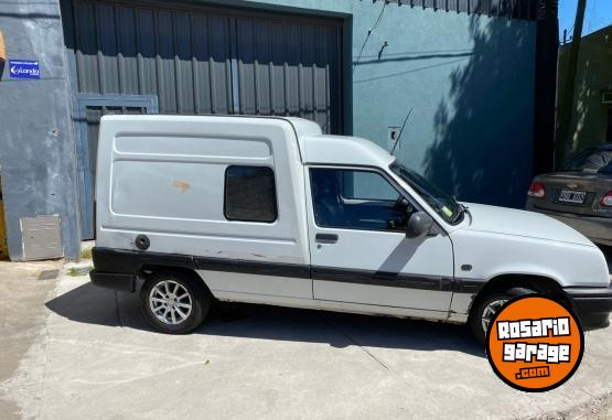 Utilitarios - Renault express 1996 Diesel 1Km - En Venta