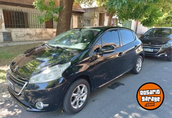 Autos - Peugeot 208 2013 Nafta 116000Km - En Venta