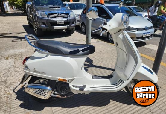 Motos - Piaggio Vespa vxl 150 2017 Nafta 15000Km - En Venta