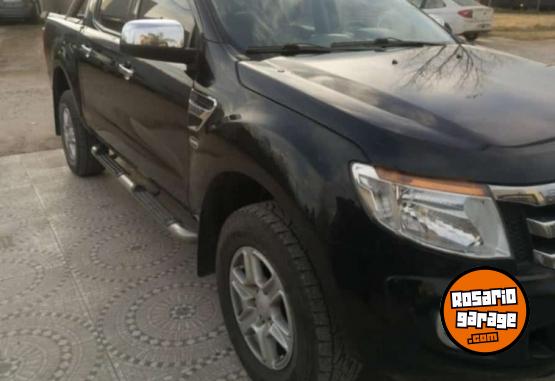 Camionetas - Ford Ranger xlt 4x2 2014 Nafta 200000Km - En Venta