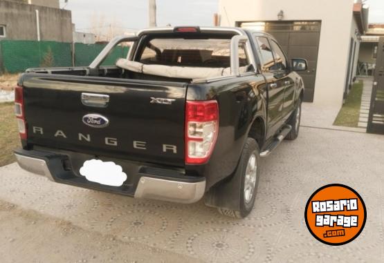 Camionetas - Ford Ranger xlt 4x2 2014 Nafta 200000Km - En Venta