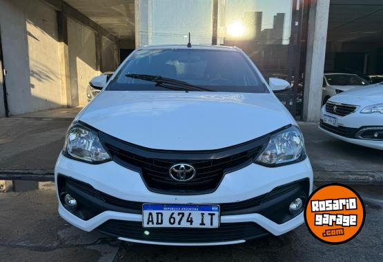 Autos - Toyota ETIOS 1.5 XLS 2019 Nafta  - En Venta