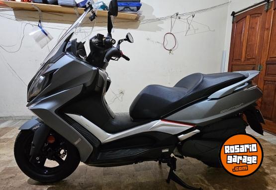 Motos - Kymco Downtown 350i ABS. 2022 Nafta 7000Km - En Venta