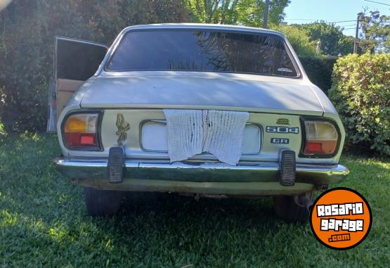 Autos - Peugeot 504 sedan 1982 Nafta 999999Km - En Venta