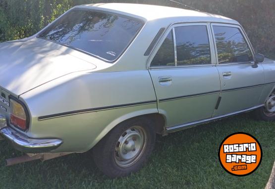 Autos - Peugeot 504 sedan 1982 Nafta 999999Km - En Venta