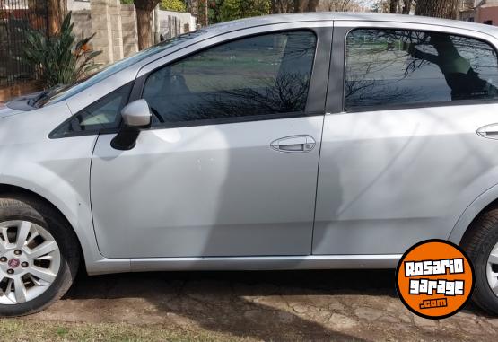 Autos - Fiat Punto 1.4 atractive 2014 Nafta 106000Km - En Venta