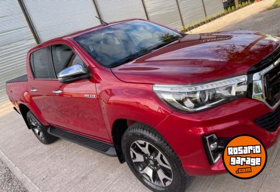 Camionetas - Toyota Hilux SRX 2019 Diesel 149000Km - En Venta