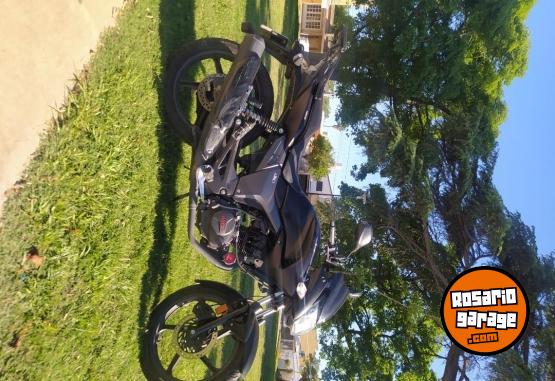 Motos - Hero Hunk 150 2023 Nafta 19000Km - En Venta